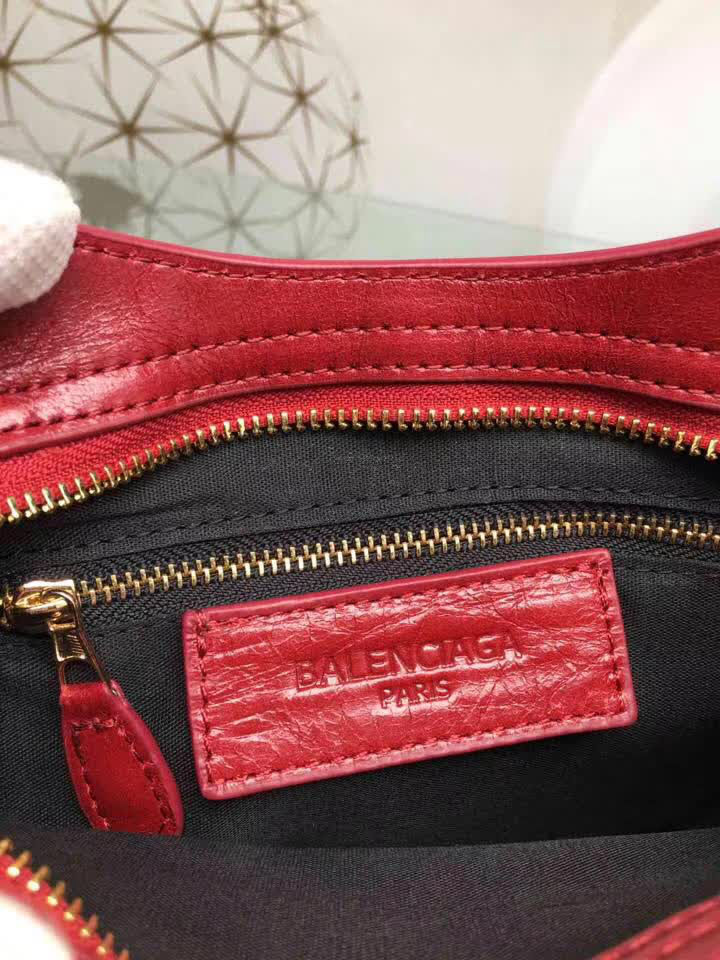 BALENCIAG巴黎世家 義大利進口 原版油蠟頭層牛皮 香皮小銀釘 時尚百搭 手提肩背斜挎包  BL1583